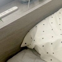朝、トイレをしてベッドに戻ろうとした結果→寝ることができなくなっていて…まさかの光景に1万いいね「顔ｗｗ」「早いもの勝ち」「隣で寝たい」