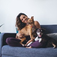 愛犬と『信頼関係を築く』コツ7選　絆を深めるために意識すべきコミュニケーション方法とは？
