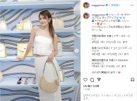 マギー、美デコルテ＆背中見せのベアトップ姿公開！「綺麗で可愛くて美しい」