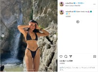 ローラ、黒ビキニ姿で美ボディショット披露！「スタイル良すぎ」「もはや芸術」