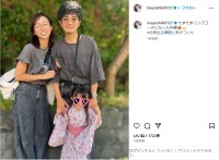 吉木りさ、夫・和田正人とリンクコーデで家族ショット公開！「かっこいい夫婦」「仲良し夫婦素敵」