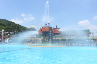 東京サマーランド、GW限定で屋外プールエリアが先行オープン！水上アクティビティ＆子供向けイベントも開催